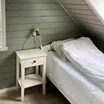 12 Person In Selje-by Traum Feriehus *