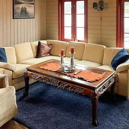 12 Person In Selje-by Traum Selje