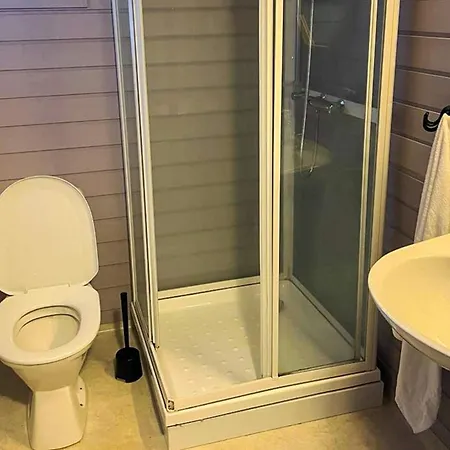 12 Person In Selje-by Traum * Selje