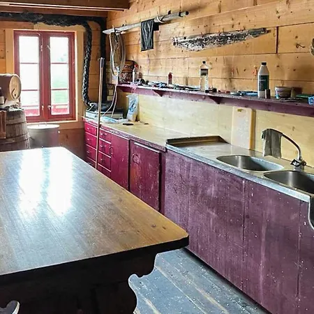 12 Person In Selje-by Traum