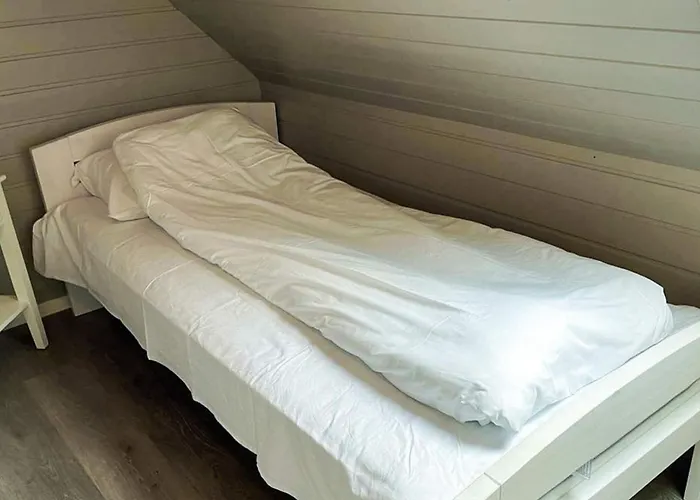 12 Person In Selje-by Traum Сasa de vacaciones Selje